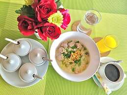 The Rich Hotel Rama 5