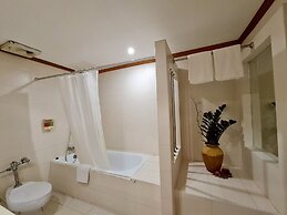 The Rich Hotel Rama 5