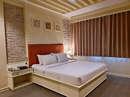 The Rich Hotel Rama 5
