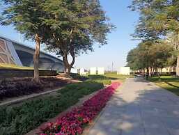 Chic 1BR Iris Amber Al Jaddaf