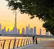 Chic 1BR Iris Amber Al Jaddaf