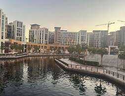 Chic 1BR Iris Amber Al Jaddaf