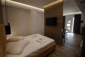 Alis Apartments