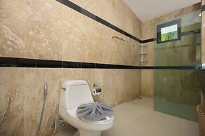 Designer 3BR Villa Silver Pool in Kamala