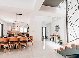 Villa Felicity B4