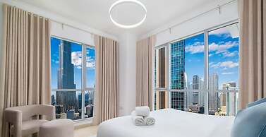 LUX The Burj Khalifa Fountain View Suite 3