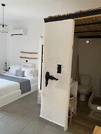 Thiramna Apts, Kythnos