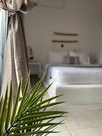 Thiramna Apts, Kythnos