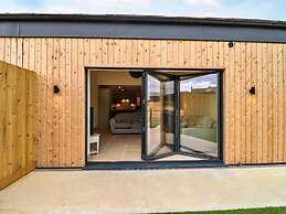 Holiday Home in Cotswolds With Hot Tub