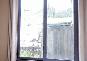 Quyenly Motel