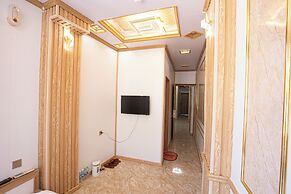 Quyenly Motel