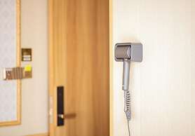 Quyenly Motel