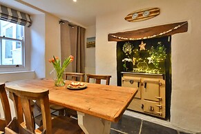 Cottage in Cawsand Near the Beach