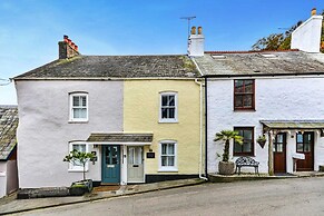 Cottage in Cawsand Near the Beach
