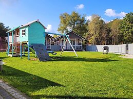 Single-storey Holiday Homes, Swimming Pool