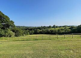 1 Bedroom Chalet in Hoath, No Deposit