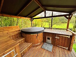 1 Bedroom Chalet in Hoath, No Deposit