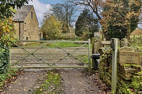 Cottage in Bowland Near Clitheroe Castle