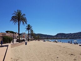 1 Bedroom Apartment Near Nova Beach