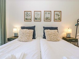 Forest Lodge