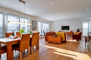 Coach House by Holcombe Beach & Coastal Path