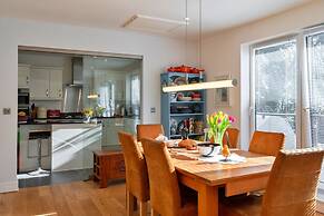 Coach House by Holcombe Beach & Coastal Path