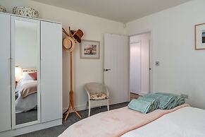 Coach House by Holcombe Beach & Coastal Path