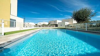 Villa in Serignan Near Sandy Beach