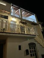 Goti Rooms B&B