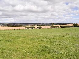 Cottage in North York Moors With Scenic Trails