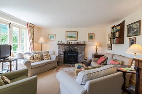 Charming Holiday Cottage in Wirthypool, No Deposit