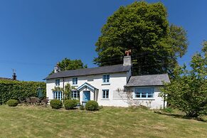 Charming Holiday Cottage in Wirthypool, No Deposit