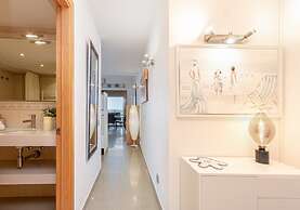3-bedroom Apartment With sea View