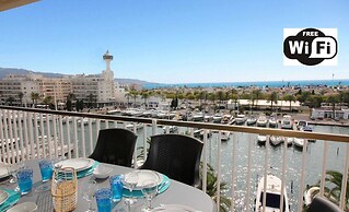 3-bedroom Apartment With sea View