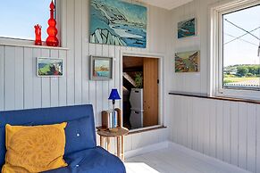 Watchtower Cottage in Cornwall, No Deposit