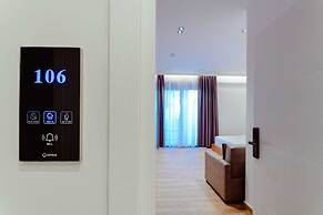 Gloal Suites Residence