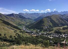 Apartment in Saint-sorlin With Mountain Views