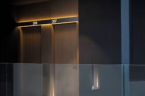Hotel Chi