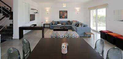 Prime Holidays Amwaj