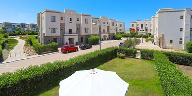 Prime Holidays Amwaj