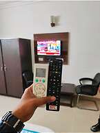 Hotel Raj Dx