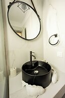 New Lux Misilia Suite & Prive Jacuzzi