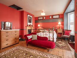 Townhouse in Cromer Near Sandy Beaches