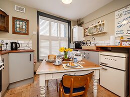 Townhouse in Cromer Near Sandy Beaches