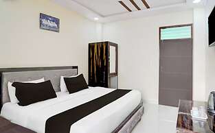 Hotel The Majestic Taj