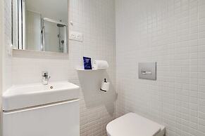 Comfort Studio in a Premium Residence- Sport/rooftops