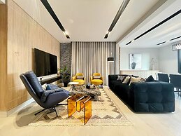 C Living 2