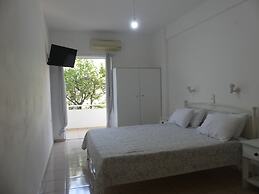 AMZ Apartments