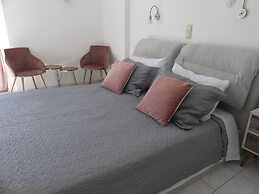 AMZ Apartments