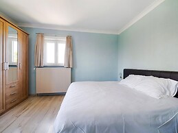 Villa Borgloon With Blossom Views and Jacuzzi